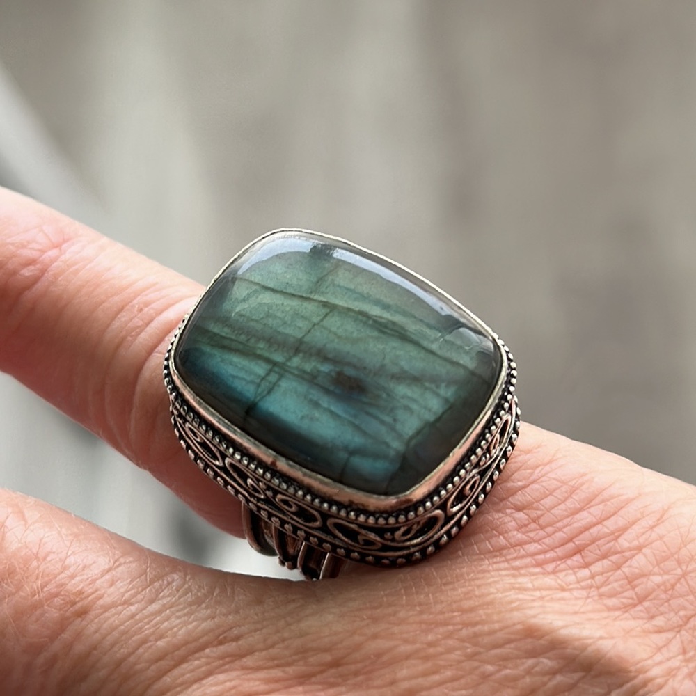 Labradorite Ornate Rectangular Ring - image 1